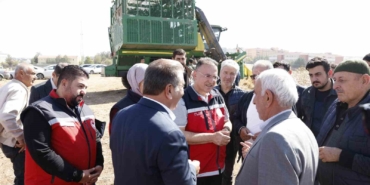 Bismil'de Beyaz Altın Hasadı Coşkuyla Başladı! bismilde-beyaz-altin-hasadi-coskuyla-basladi-5NtYNIfj.jpg