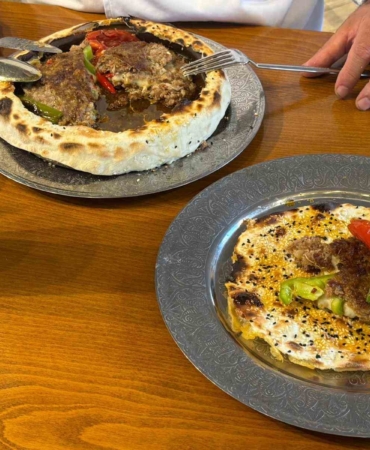damak-catlatan-kiremitte-pisen-lavas-kebabi-denemeye-deger-NWlXjhUa.jpg