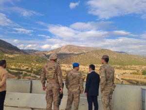 dicle-kaymakami-mustafa-atisin-askeri-us-bolgesi-ziyareti-OMWkE8TJ.jpg