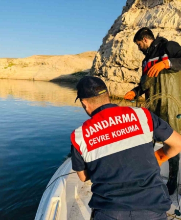 dicle-nehrinde-kacak-avciliga-gecit-yok-dogayi-koruma-mucadelesi-P25PQyuB.jpg