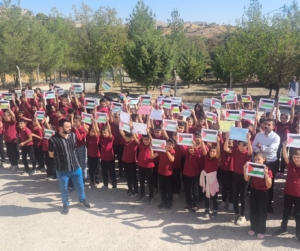 dicle-ogrencilerinden-gazzeye-anlamli-destek-calismasi-UHTlTC2z.jpg
