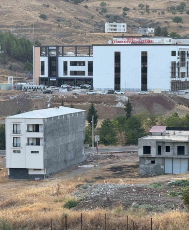 diyarbakir-dugununde-silahlar-patladi-1-kisi-yarali-bLXIRqZj.jpg