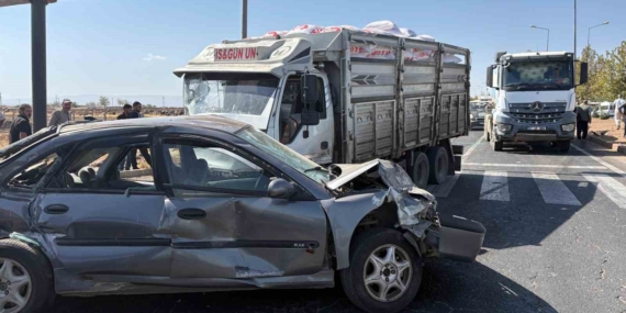 Diyarbakır'da Freni Patlayan Kamyonun Yol Açtığı Felaket: 10 Yaralı Diyarbakır’da Freni Patlayan Kamyonun Yol Açtığı Felaket: 10 Yaralı