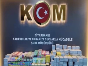 diyarbakirda-kacakcilik-operasyonlari-51-supheli-gozaltinda-b5HHitBn.jpg