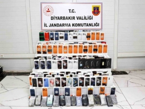diyarbakirda-kacakcilikla-mucadele-29-supheliye-operasyon-xa8Y4DQn.jpg