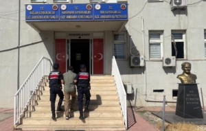 diyarbakirda-kesinlesmis-hapis-cezasi-olan-69-kisi-yakalandi-DKsJPRUP.jpg