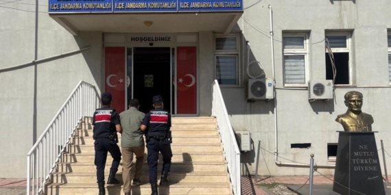 Diyarbakır'da Kesinleşmiş Hapis Cezası Olan 69 Kişi Yakalandı Diyarbakır’da Kesinleşmiş Hapis Cezası Olan 69 Kişi Yakalandı
