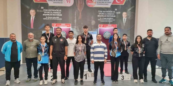 Elazığ Dart Takımı: Türkiye'nin Zirvesine Yükselişi Elazığ Dart Takımı: Türkiye’nin Zirvesine Yükselişi