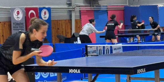 Elazığ Kadın Masa Tenisi Takımı Tarih Yazdı! Elazığ Kadın Masa Tenisi Takımı Tarih Yazdı!