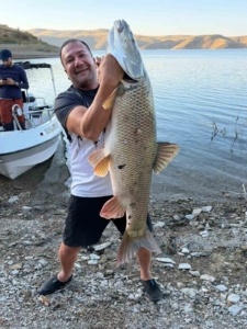 elazigda-balikci-70-kilogramlik-dev-turnayi-agira-aldi-NpydhhbM.jpg