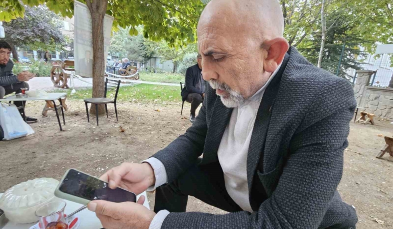 elazigda-ev-alirken-dolandiricilarin-tuzagina-dusen-genc-arkadaslarinin-yardimiyla-kurtuldu-k5PAEzKP.jpg
