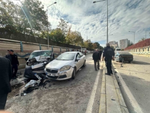 elazigda-feci-zincirleme-trafik-kazasi-1-kisi-hayatini-kaybetti-4-yarali-mWFKS1Zm.jpg