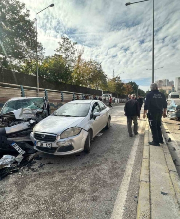 elazigda-feci-zincirleme-trafik-kazasi-1-kisi-hayatini-kaybetti-4-yarali-mWFKS1Zm.jpg