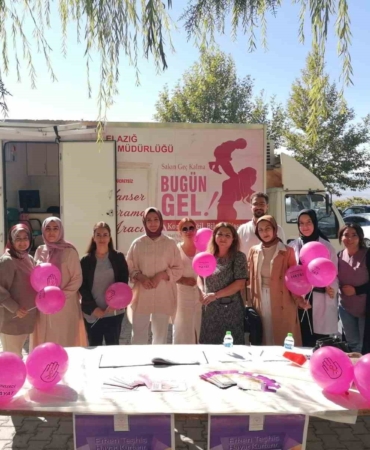 elazigda-meme-kanseri-farkindalik-faaliyeti-sagliginizi-koruyun-B1zUGE44.jpg