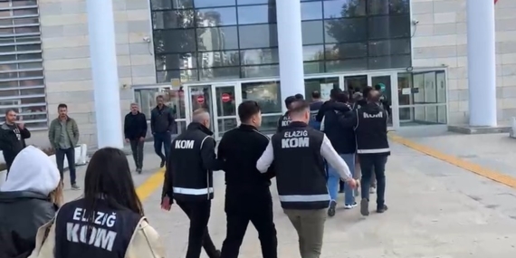 Elazığ'da Polisiye Operasyon: Suçlulara Geçit Yok, 8 Tutuklama! Elazığ’da Polisiye Operasyon: Suçlulara Geçit Yok, 8 Tutuklama!