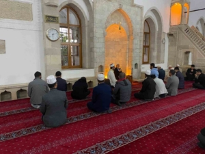 elazigda-sabah-namazi-bulusmalari-birlikte-ibadet-etmenin-keyfi-ZisOlV39.jpg