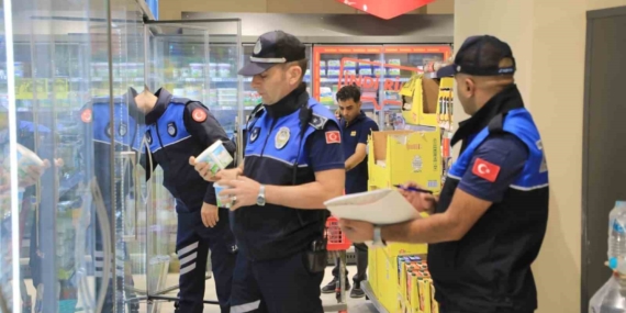Elazığ'da Zabıta Ekiplerinin Sıkı Denetim Hamlesi Elazığ’da Zabıta Ekiplerinin Sıkı Denetim Hamlesi