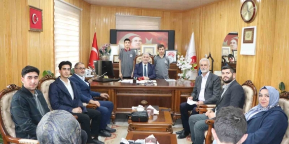 Elazığlı Öğrencilerden Filistin'e Anlam Dolu Destek Elazığlı Öğrencilerden Filistin’e Anlam Dolu Destek
