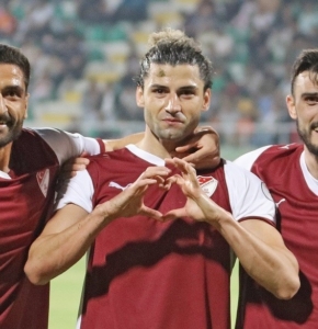 elazigsporda-fuat-bavukun-zirve-basarisi-JeFny6XK.jpg