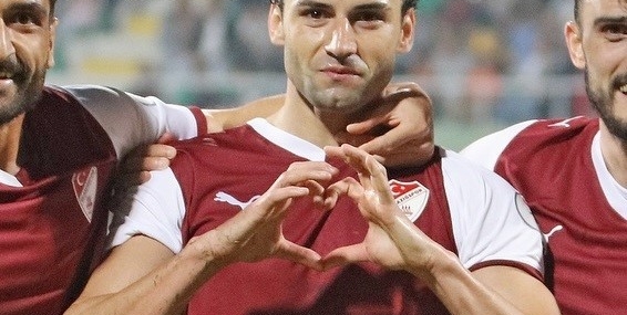 Elazığspor'da Fuat Bavuk'un Zirve Başarısı Elazığspor’da Fuat Bavuk’un Zirve Başarısı