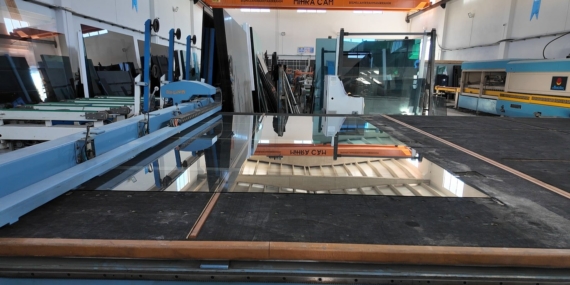 Erciş'te Yükselen Sanat: Yeni Cam Atölyesi Bölgenin İhtiyacını Karşılıyor Erciş’te Yükselen Sanat: Yeni Cam Atölyesi Bölgenin İhtiyacını Karşılıyor