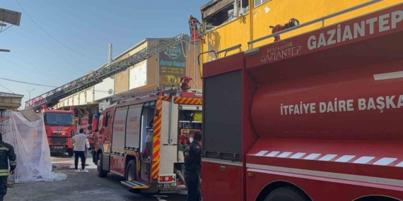 Gaziantep'te Gıda İşletmesinde Yaşanan Yangın Kontrol Altına Alındı Gaziantep’te Gıda İşletmesinde Yaşanan Yangın Kontrol Altına Alındı