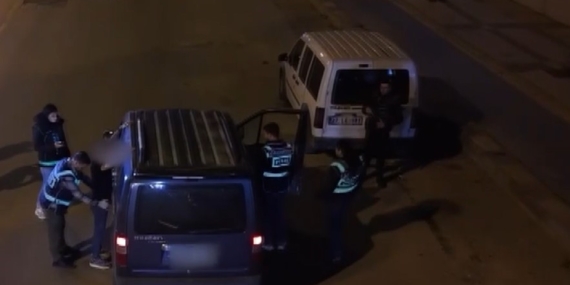 Gaziantep'te Huzur-27 Operasyonu: 14 Şahıs Gözaltında! Gaziantep’te Huzur-27 Operasyonu: 14 Şahıs Gözaltında!