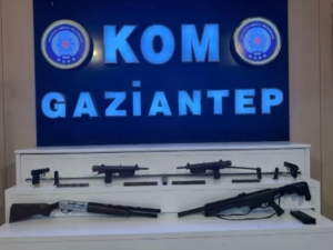 gaziantepte-kacak-silah-operasyonu-bag-evinde-6-silah-ele-gecirildi-zS6hh66m.jpg