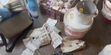 Gaziantep'te Kaçak Üretilen 2 Bin 334 Tıbbi İlaç Ele Geçirildi gaziantepte-kacak-uretilen-2-bin-334-tibbi-ilac-ele-gecirildi-vD3cxisS.jpg