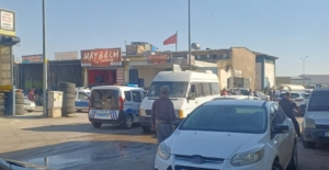 gaziantepte-silahli-kavga-iki-kardesin-yaralandigi-o-anlar-kamerada-yer-aldi-vniKJnTC.jpg