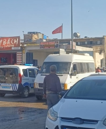 gaziantepte-silahli-kavga-iki-kardesin-yaralandigi-o-anlar-kamerada-yer-aldi-vniKJnTC.jpg