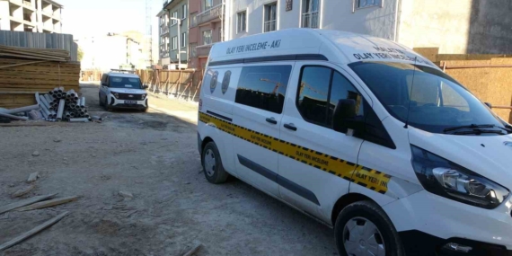 İnşaat Sahasında Asansör Boşluğuna Düşen İşçi Yaralandı İnşaat Sahasında Asansör Boşluğuna Düşen İşçi Yaralandı