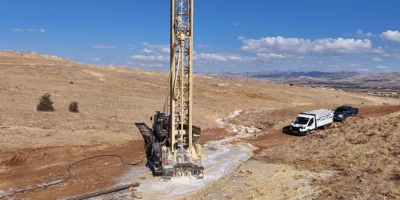 Karınca Köyünde Sondaj Çalışmaları Başarıyla Tamamlandı Karınca Köyünde Sondaj Çalışmaları Başarıyla Tamamlandı