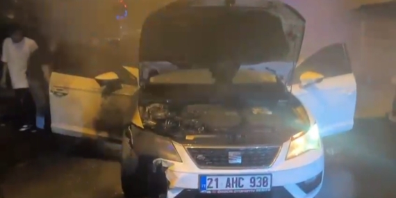 Kurtalan'da Seyir Halindeki Araçta Alev Alarmı Kurtalan’da Seyir Halindeki Araçta Alev Alarmı