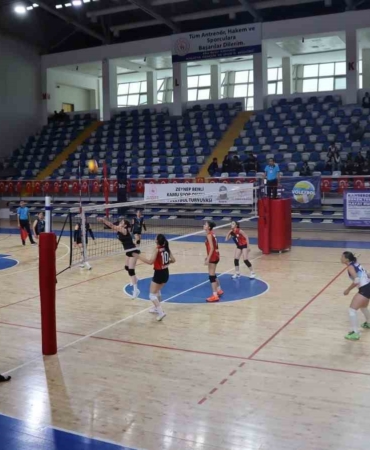 malatya-voleybol-evinde-firtina-gibi-esti-3aB3rODb.jpg