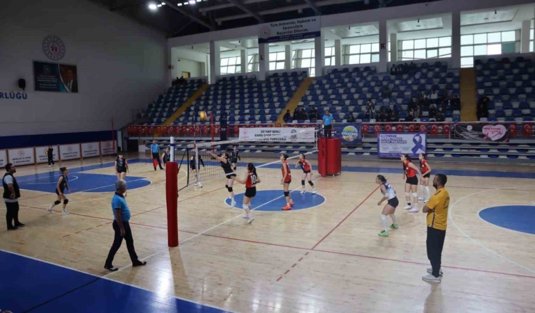 malatya-voleybol-evinde-firtina-gibi-esti-3aB3rODb.jpg
