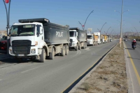 malatyada-hafriyat-kamyonu-suruculerinden-protesto-ceza-uygulamalarina-tepki-FxraEQc5.jpg