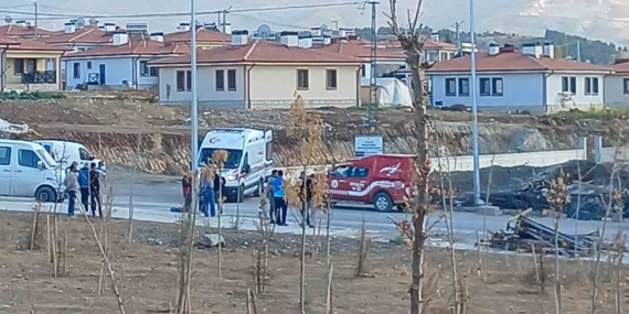Malatya'da İnşaatta Şok Olay: Kalıp Çöktü, İki İşçi Yaralandı Malatya’da İnşaatta Şok Olay: Kalıp Çöktü, İki İşçi Yaralandı