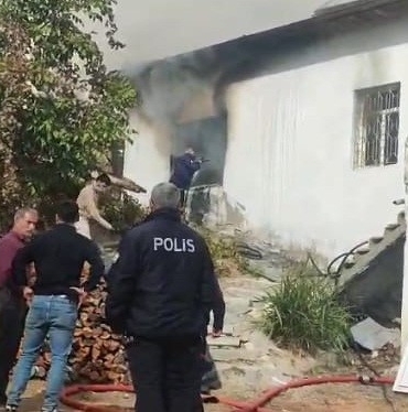 malatyada-korkutucu-ev-yangini-hayat-kayiplari-ve-yaralilar-DpZapwLC.jpg