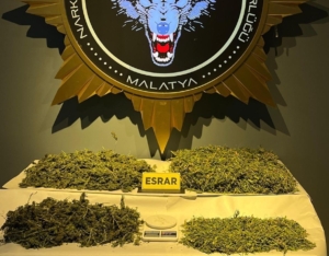 malatyada-uyusturucu-operasyonu-bir-gozalti-ve-detaylar-W56QUI56.jpg