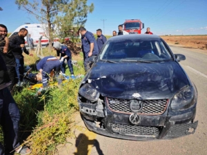 mardinde-otomobil-ve-motosiklet-carpisti-1-yarali-cAyNc1f2.jpg