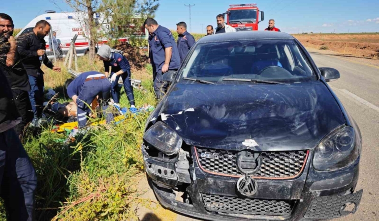 mardinde-otomobil-ve-motosiklet-carpisti-1-yarali-cAyNc1f2.jpg