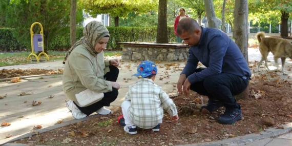 Minik Yiğit'in Ailesiyle Yeni Bir Başlangıç Minik Yiğit’in Ailesiyle Yeni Bir Başlangıç