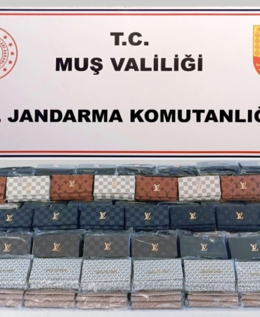 musta-12-milyon-liralik-sahte-cuzdan-operasyonu-tbu1WSnP.jpg