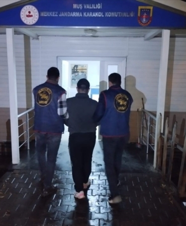 musta-17-yil-sureyle-hapis-cezasi-bulunan-hukumlu-yakalandi-eHgHXAie.jpg