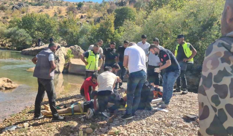 serinlemek-icin-girdigi-suda-trajik-olum-ffLAZq8v.jpg