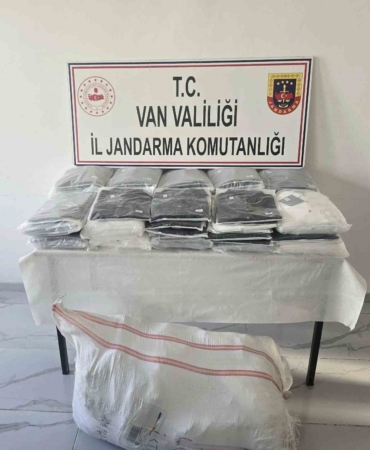 vanda-3-milyon-tllik-kacak-malzeme-operasyonu-vwy28yvf.jpg