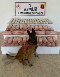 vanda-67-kilogram-uyusturucu-operasyonu-basarili-ele-gecirme-LznLCFgp.jpg