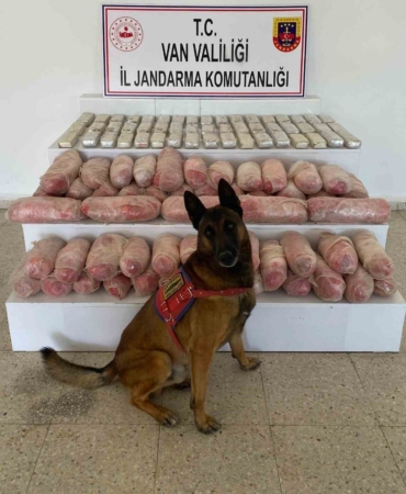 vanda-67-kilogram-uyusturucu-operasyonu-basarili-ele-gecirme-LznLCFgp.jpg