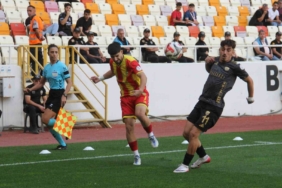 yeni-malatyasporun-somaspor-karsisindaki-sok-yenilgisi-1-7-ZwakKOeJ.jpg